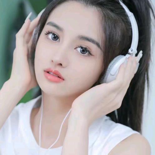 迪丽娜佳的AJ🐵