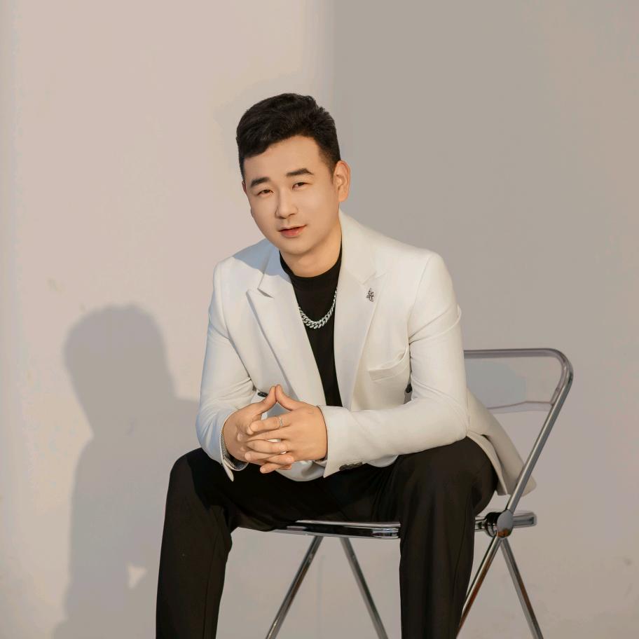 默鱼🎹🎤