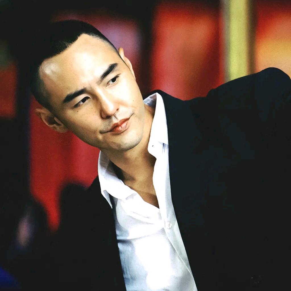 下个月32号和你告白