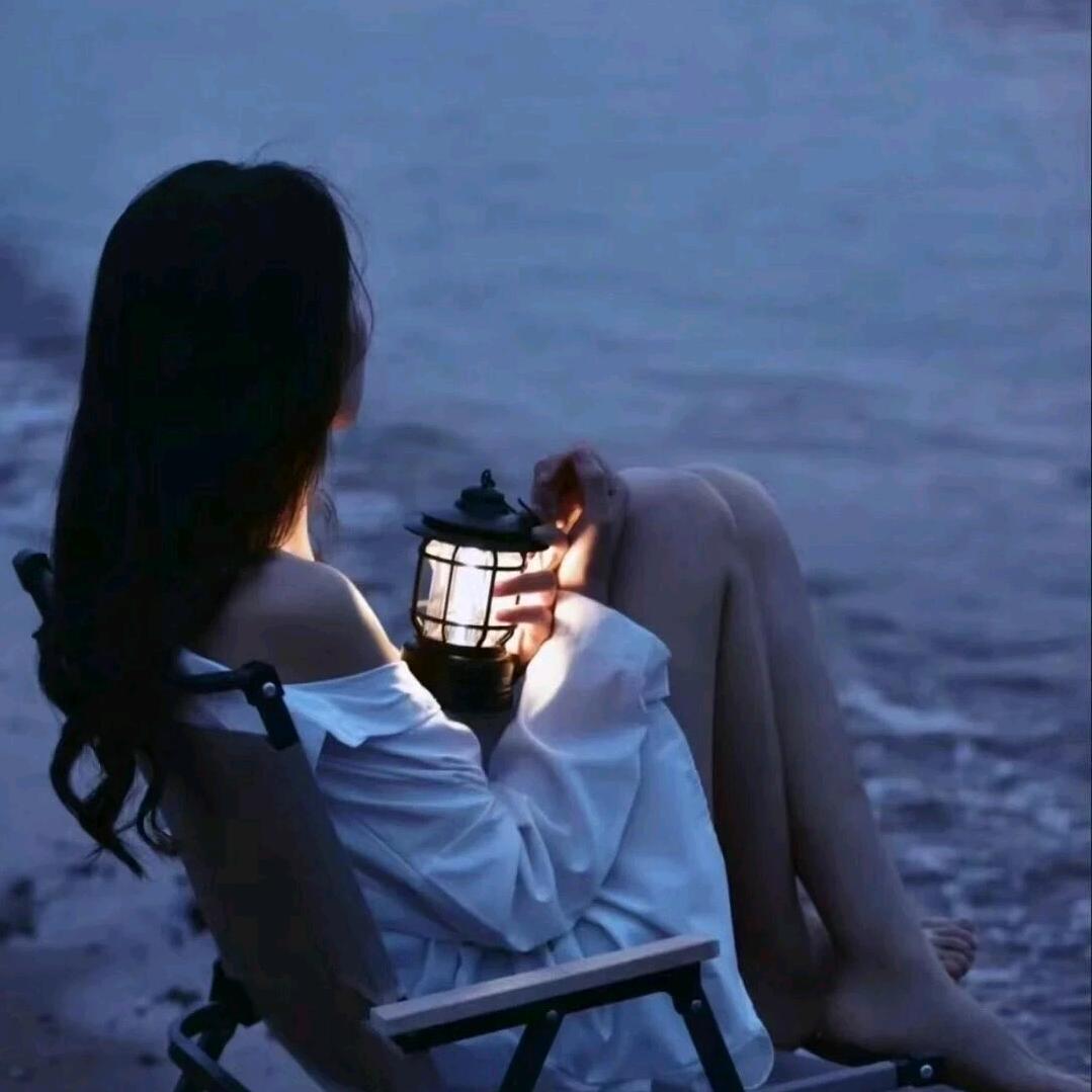ℳღ半颗糖დ᭄