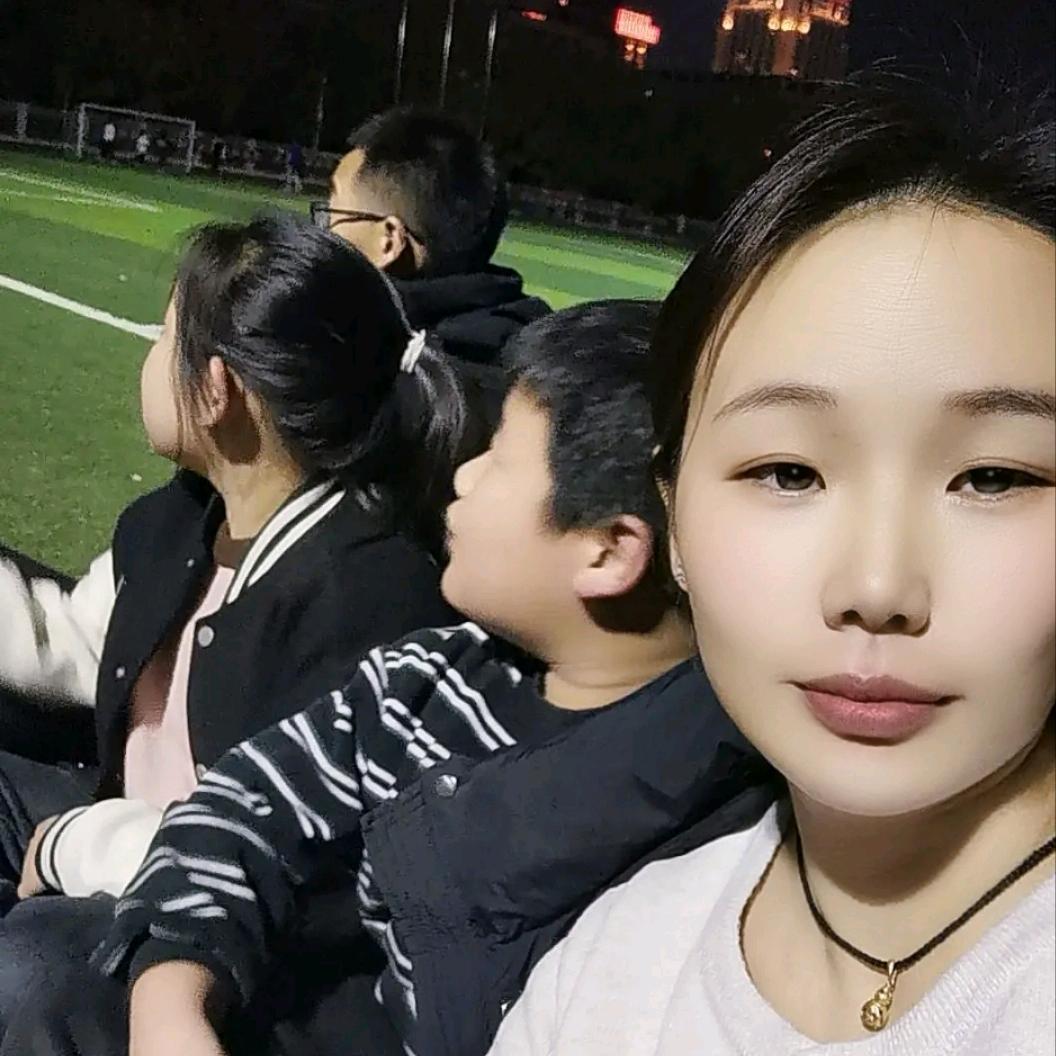 赵盼