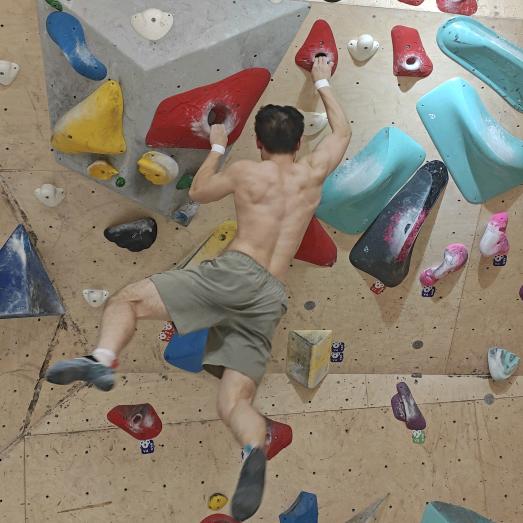 点酱肉包😋😋