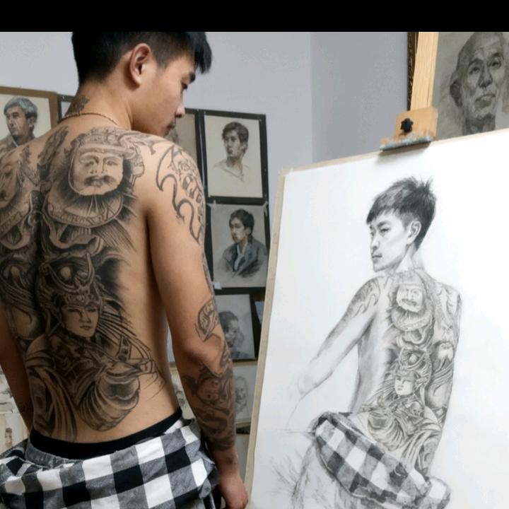 @拜谁都不如拜自己”