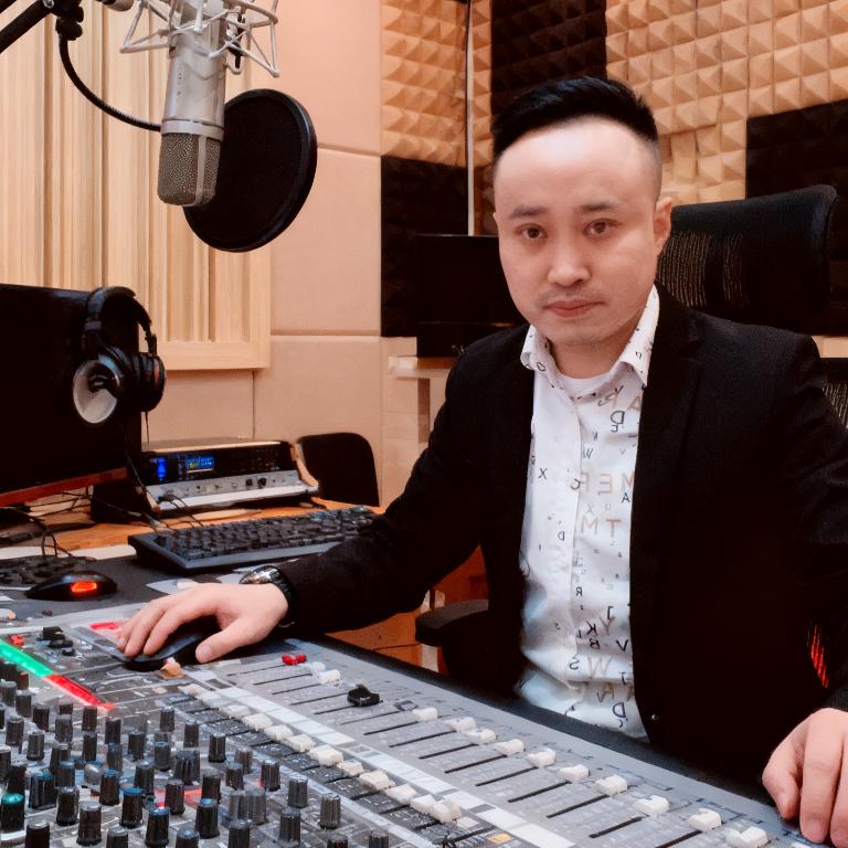 曾亮强（安静的情歌）原唱