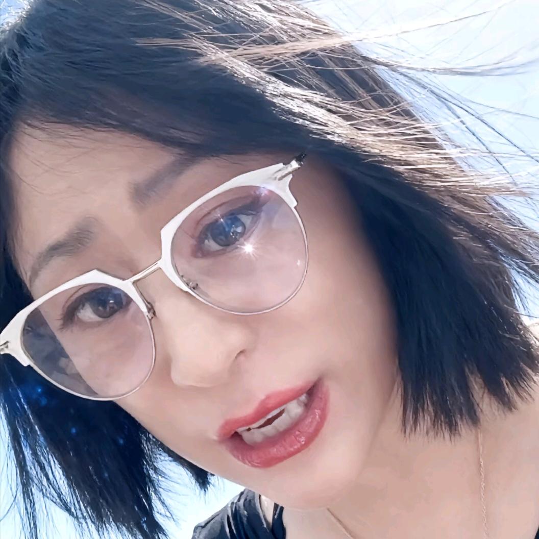 爱吃香肠🌈（三洞版）
