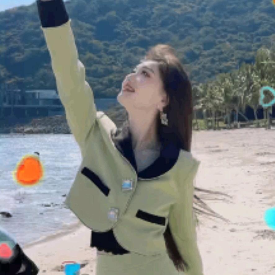 颜
