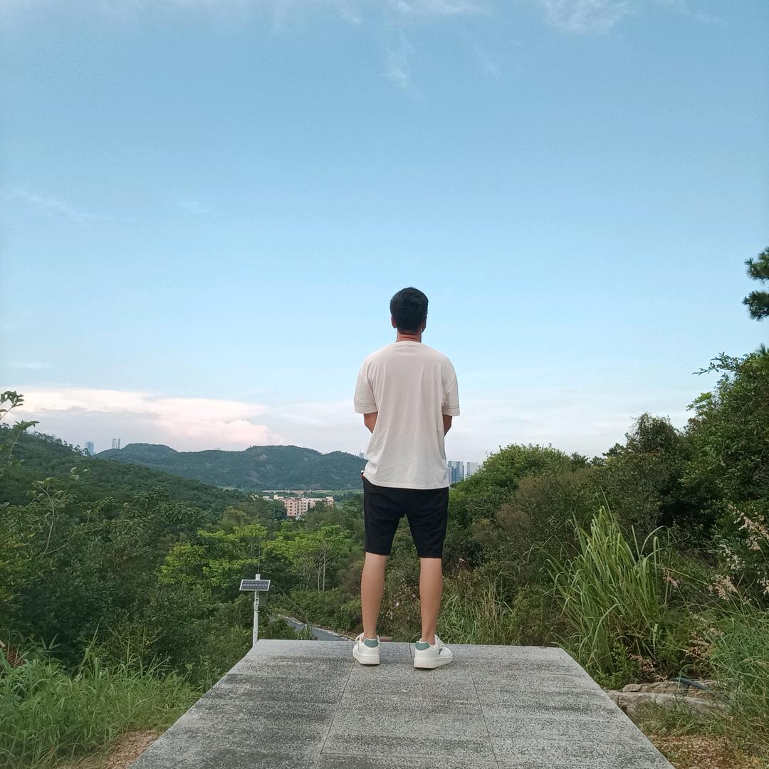 @在路上的农先生