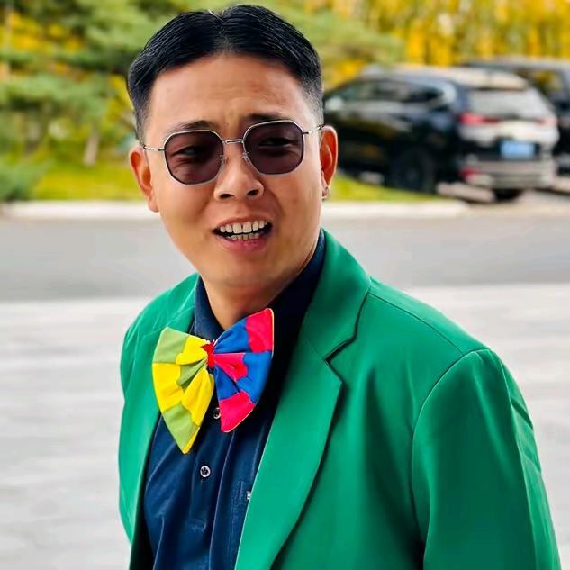 阎罗王（@银行行长团伙）