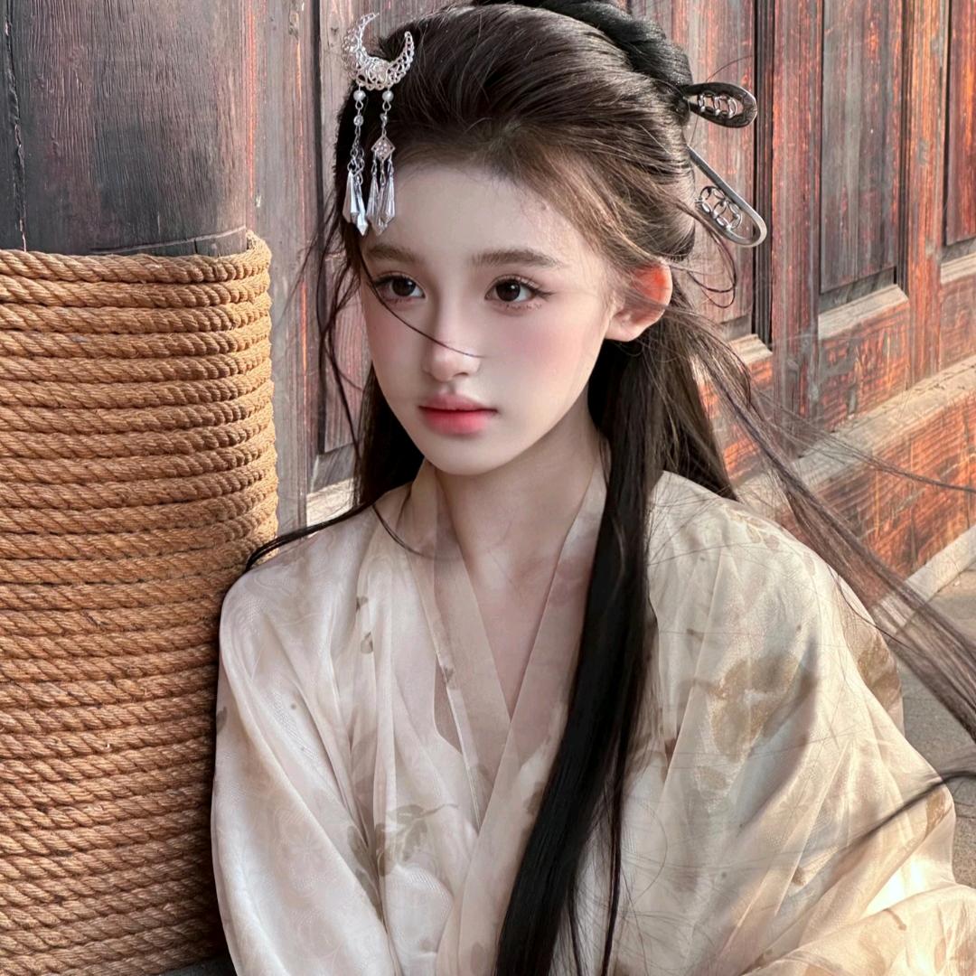 不是叁名致