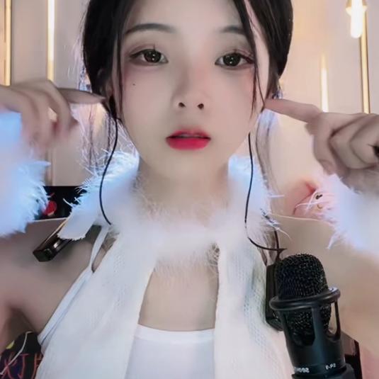爱吃小样的狼叔