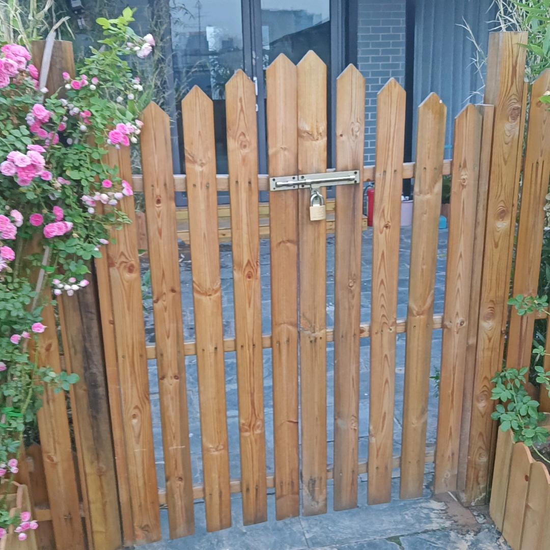 用户2741288244413为人民服务