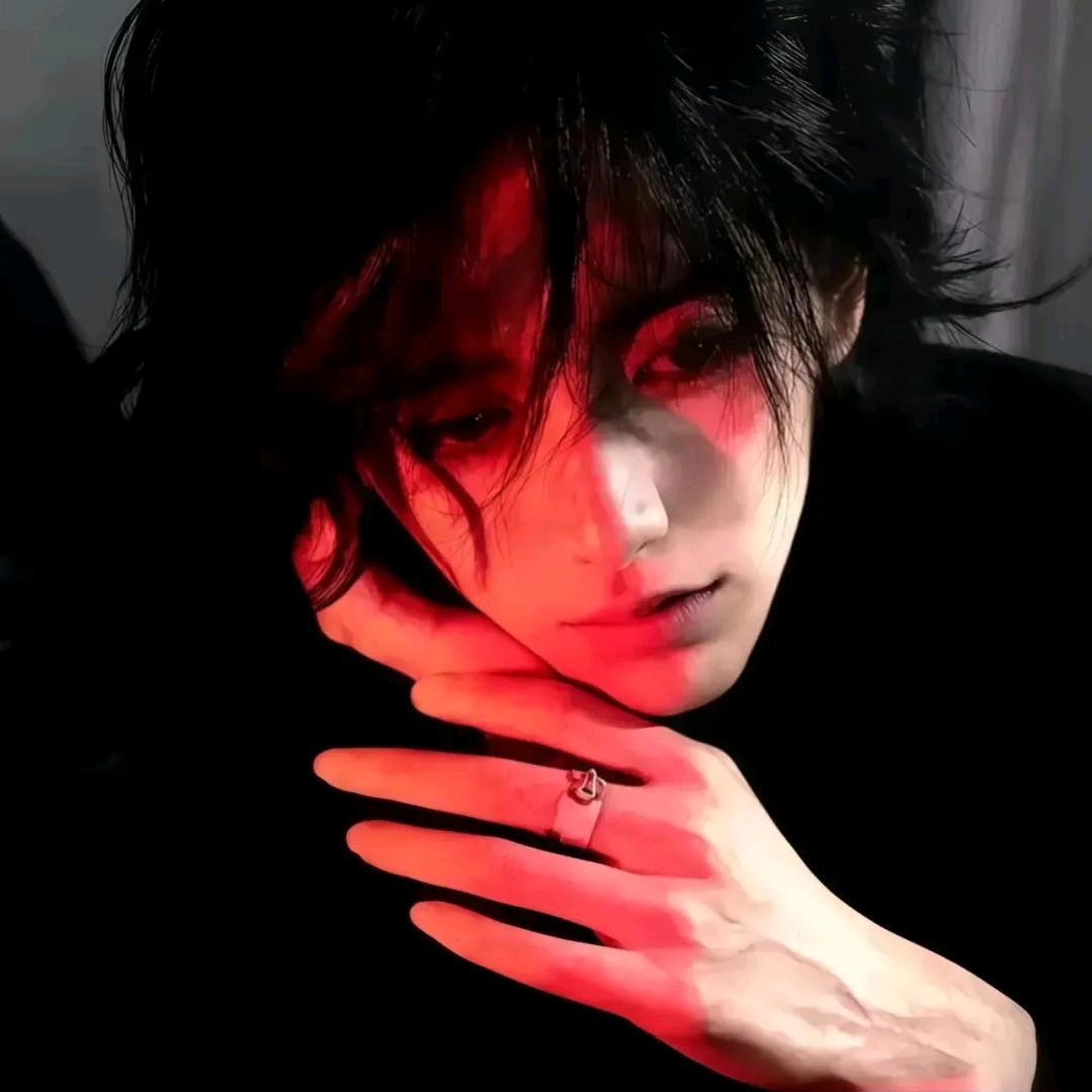 黙.