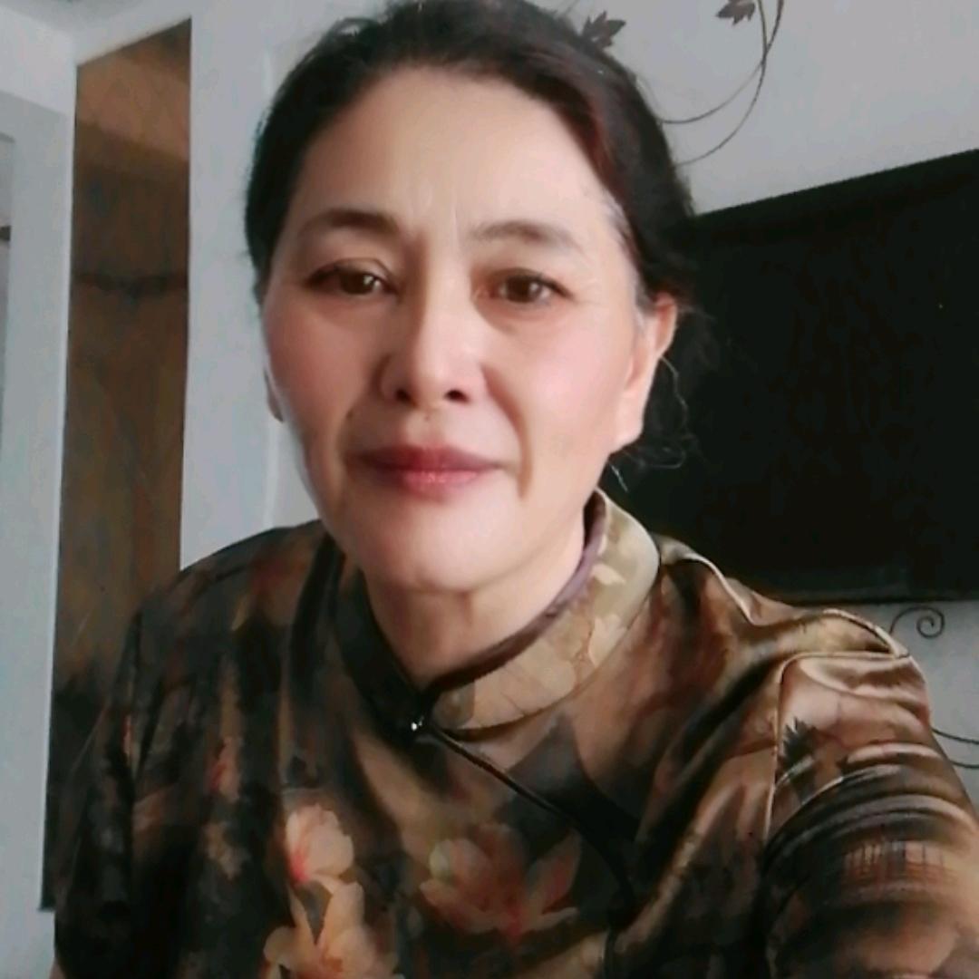 李士芹