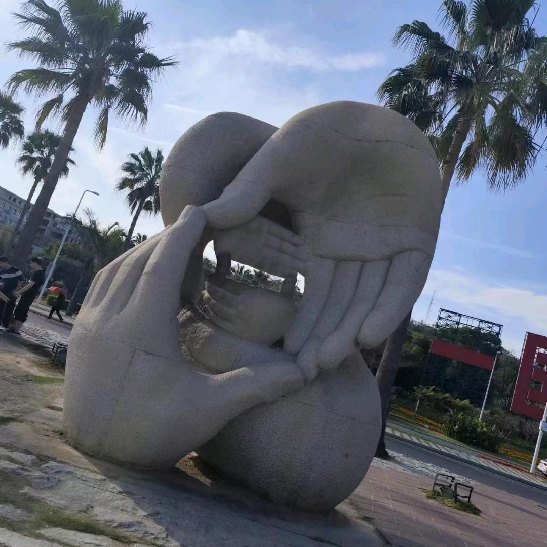 7910