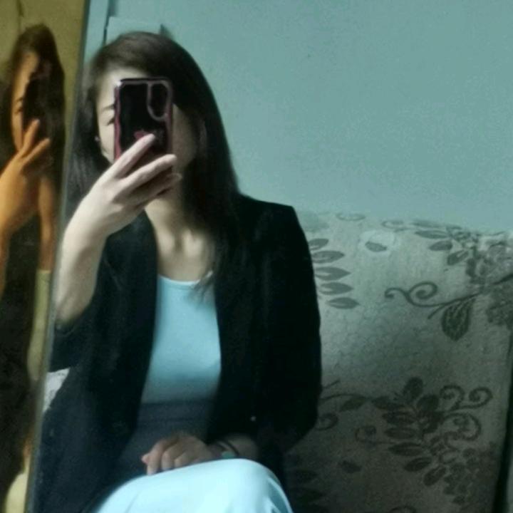 九月💖（没大哥  拼命播）