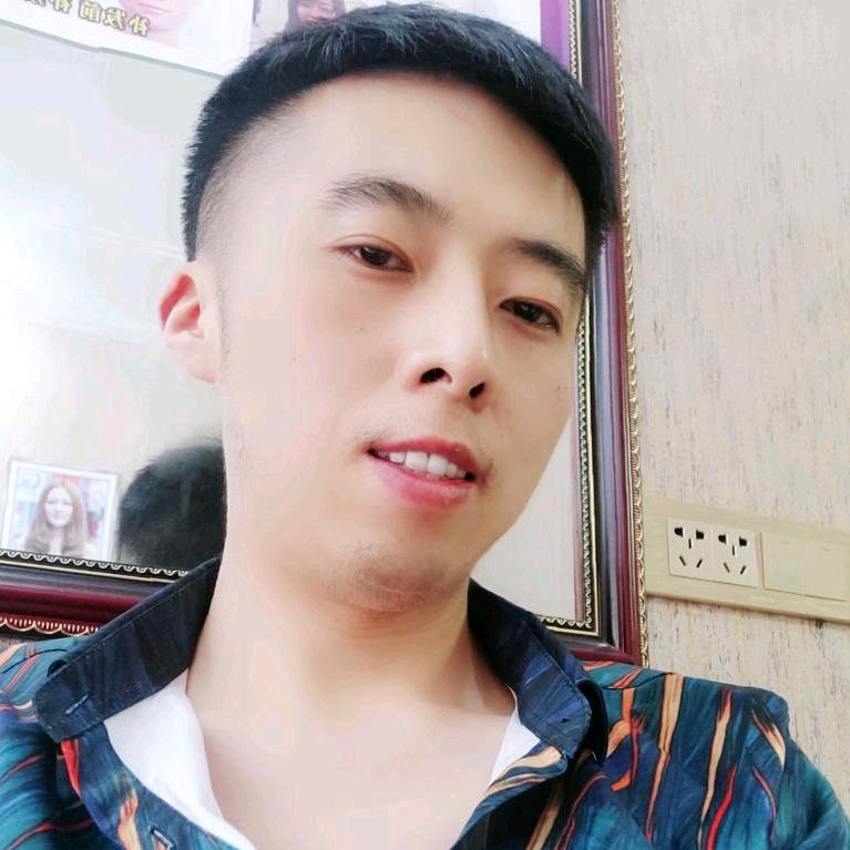小邱发型设计