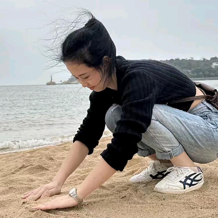 兔牙小甜心情感之旅