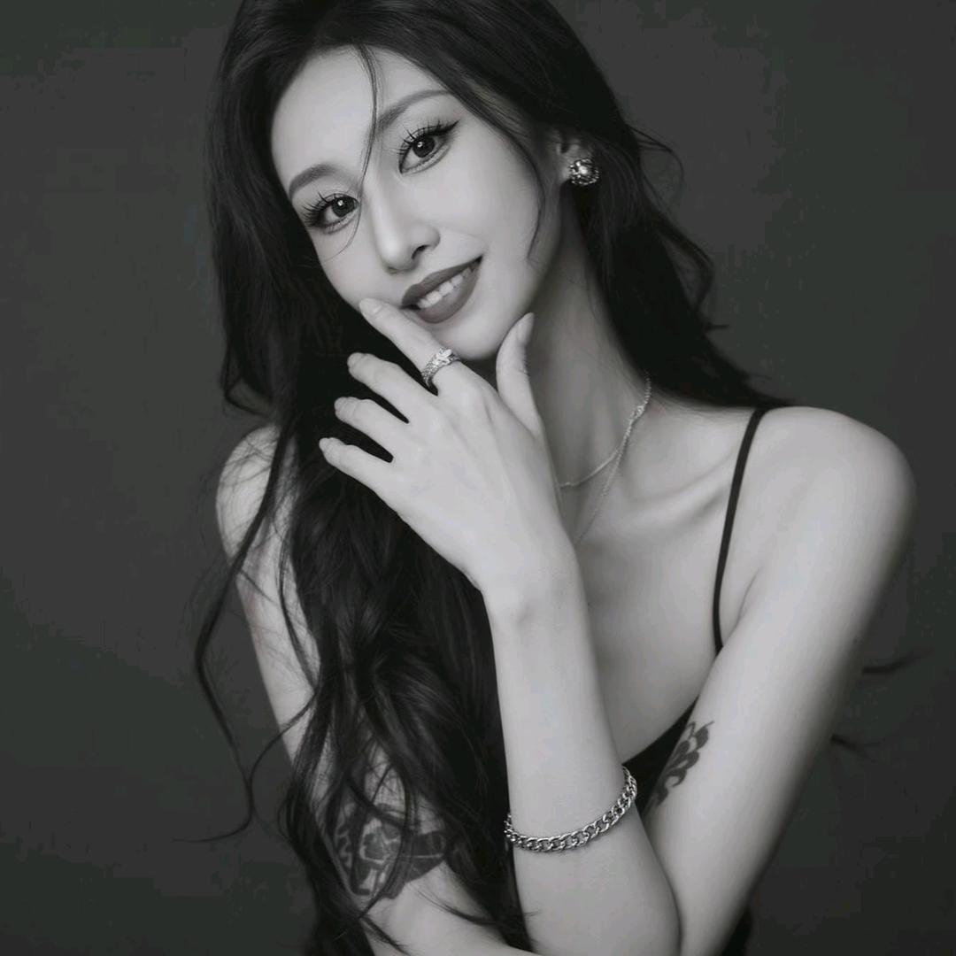 山茶花开在年糕里