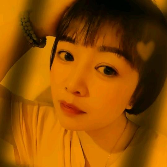 龙家二姑娘头像