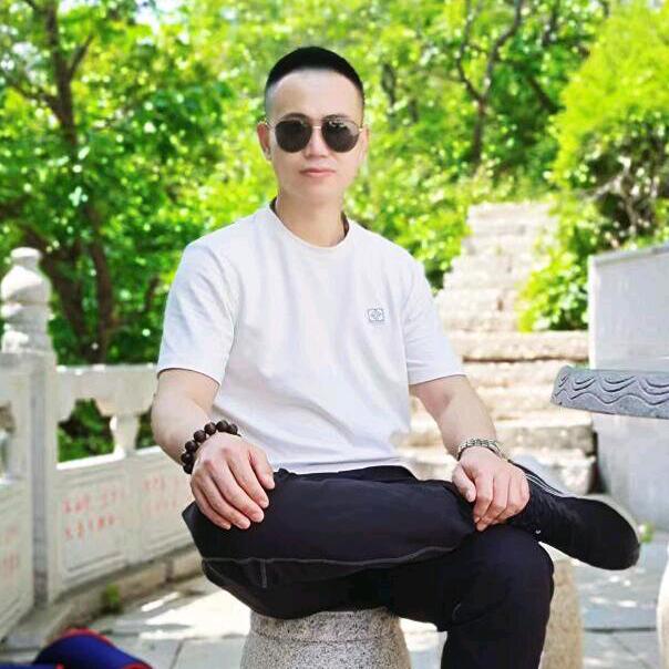 Mr.Jiang[峰]