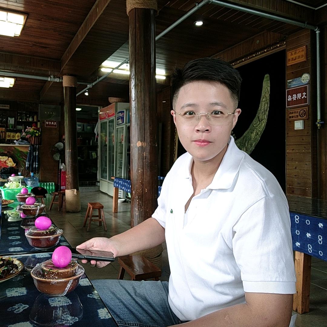 修炼中的爆爆.pEng