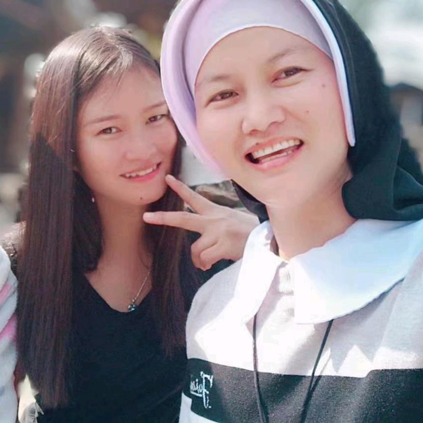 阿佳Aja pausang.🇻🇦