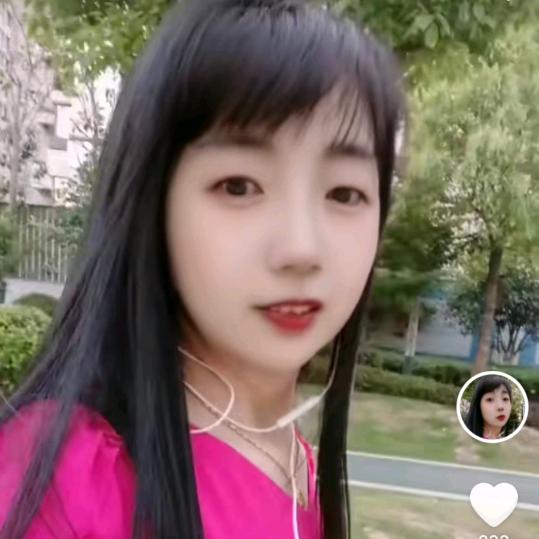 果果爱唱歌上午11点40开播