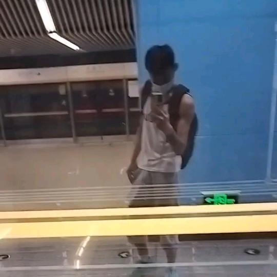 素颜滴滴