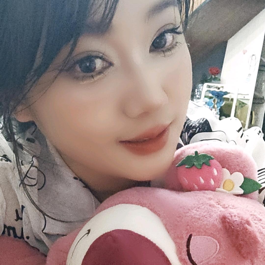 化妆师小丽