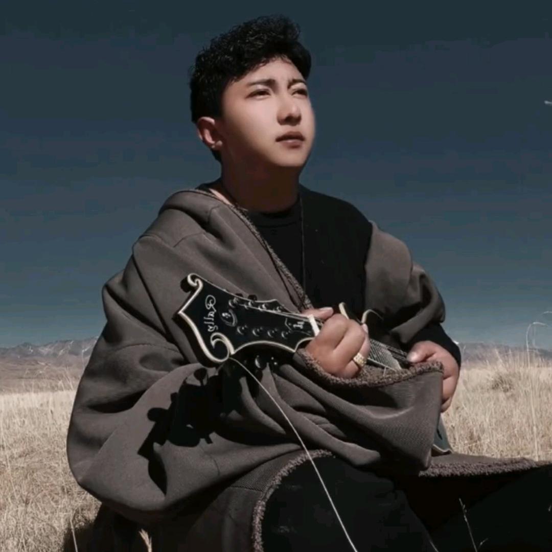 བོད་~曲音多杰