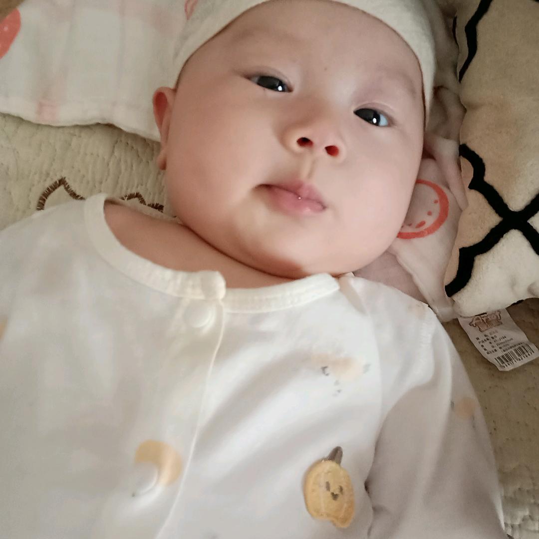 林妤蒽ღ 露