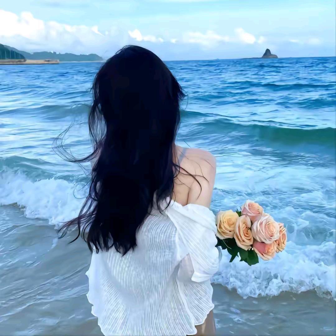柒月