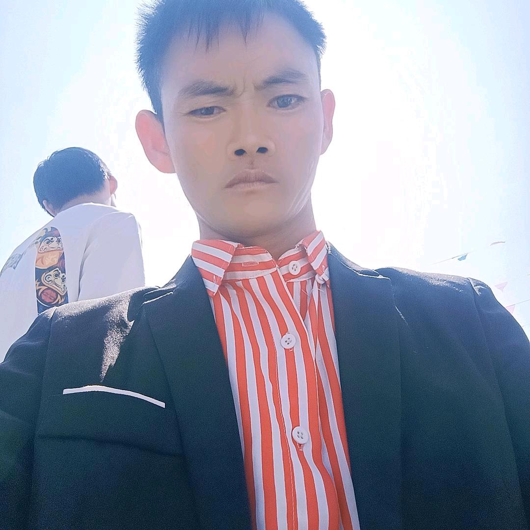 90后韦家二少爷，残疾人