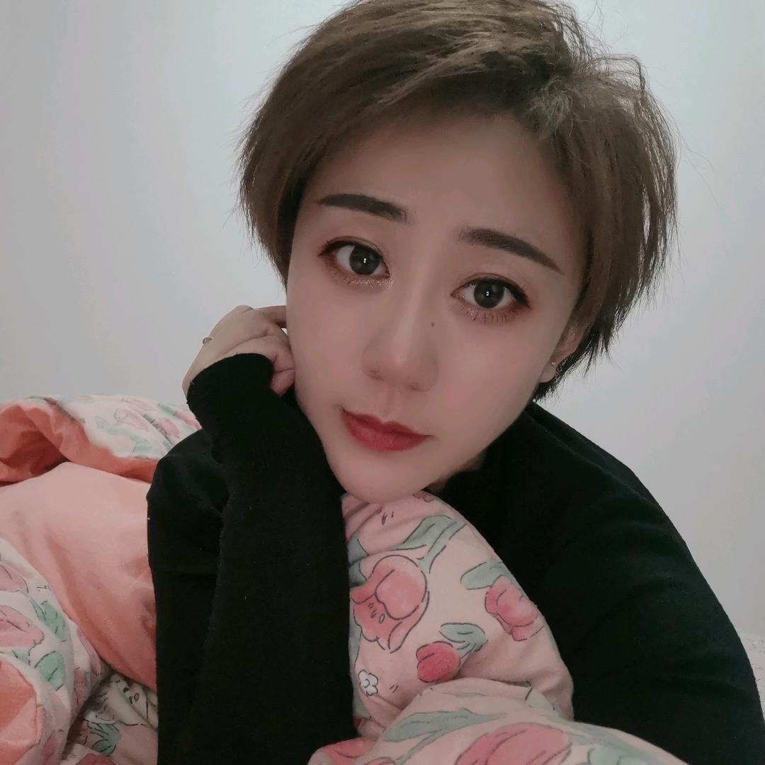 灿灿