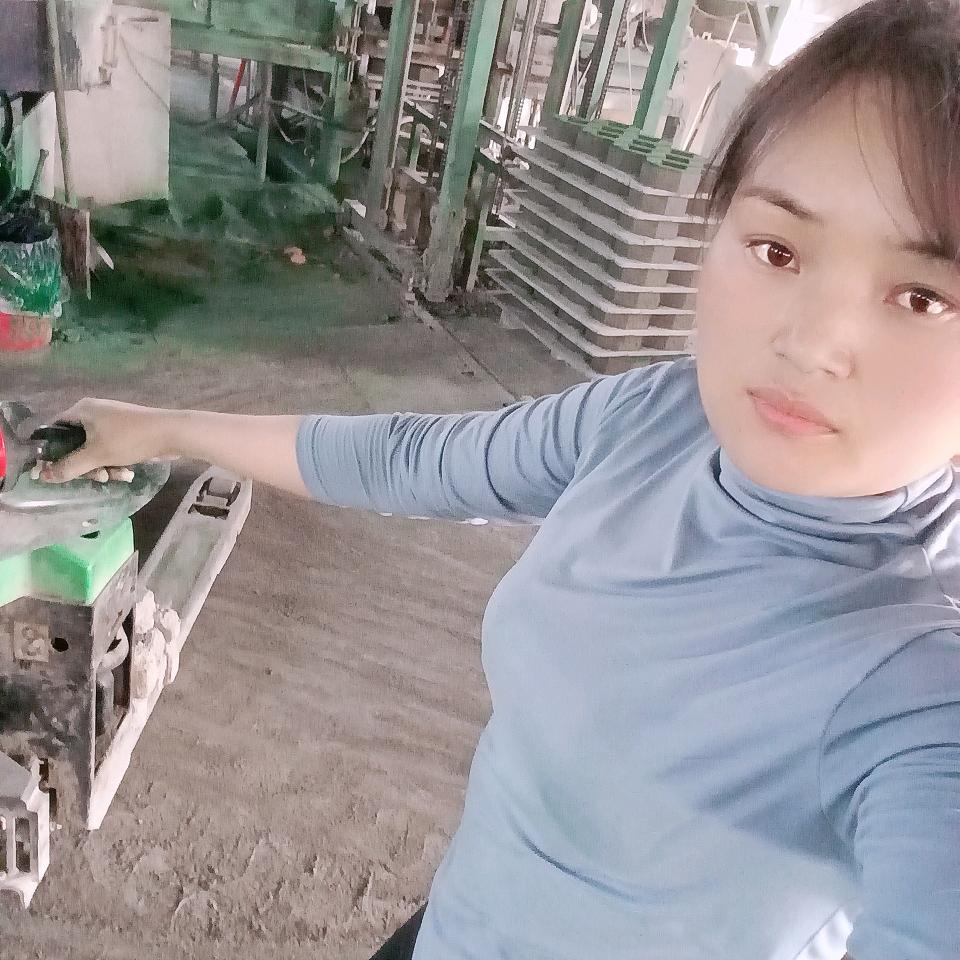 小刘下一站🧗搬砖姐🙋