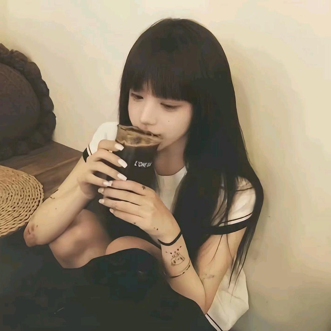 𝙔.🥥头像