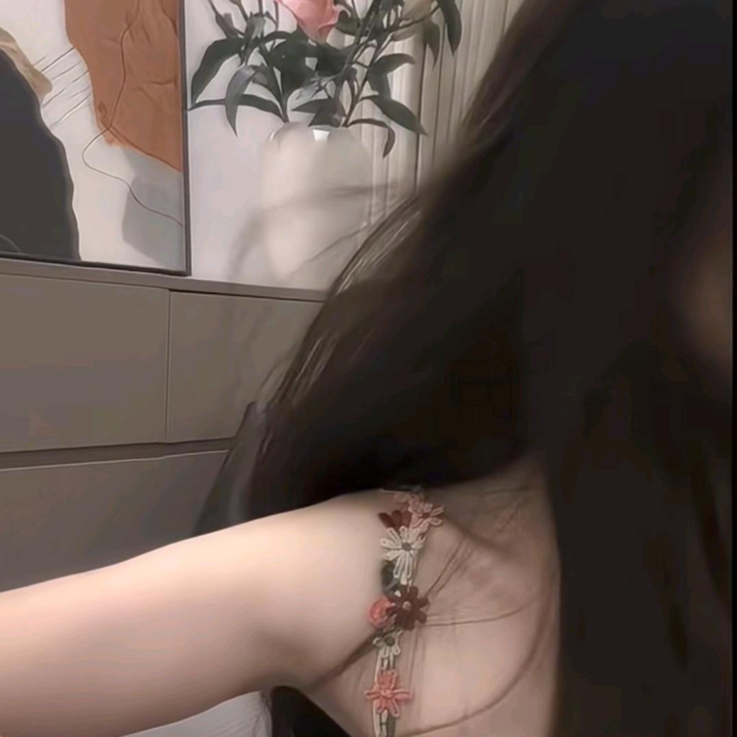 屿你 ☁︎.   ㋛