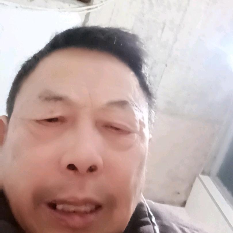 一顿饭小心草丛，|