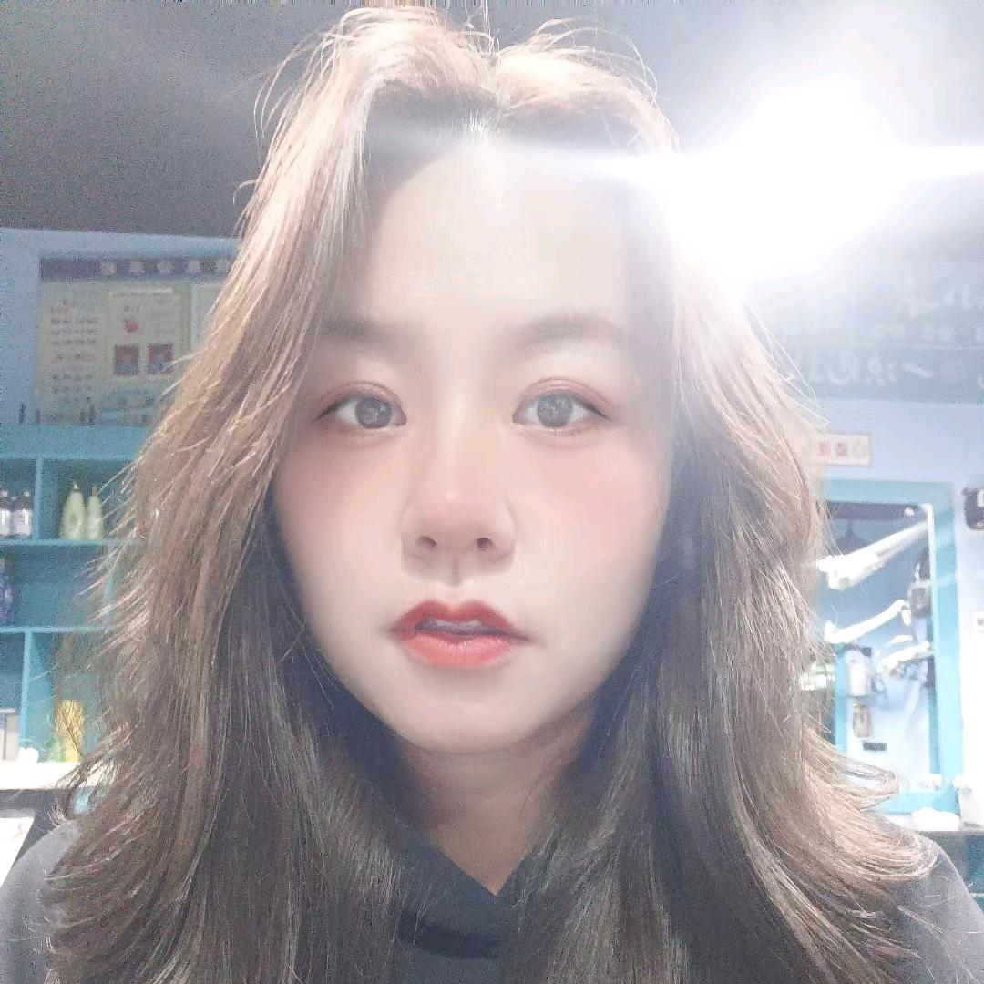 杨露露（危化品运输）