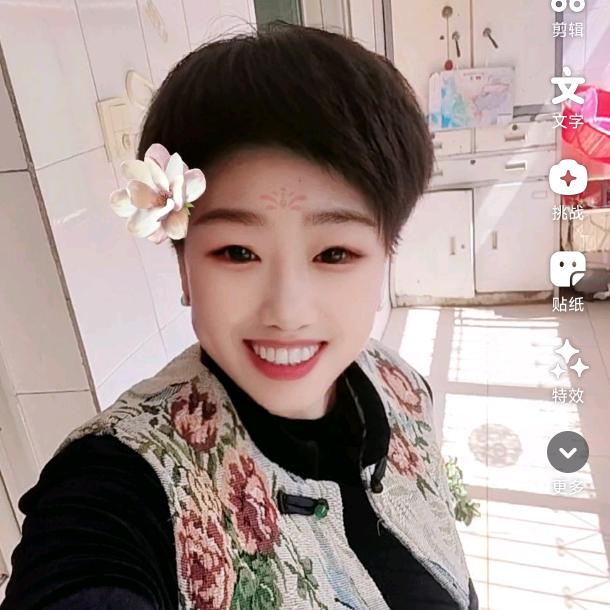 久久    （等一个人不离不弃人）