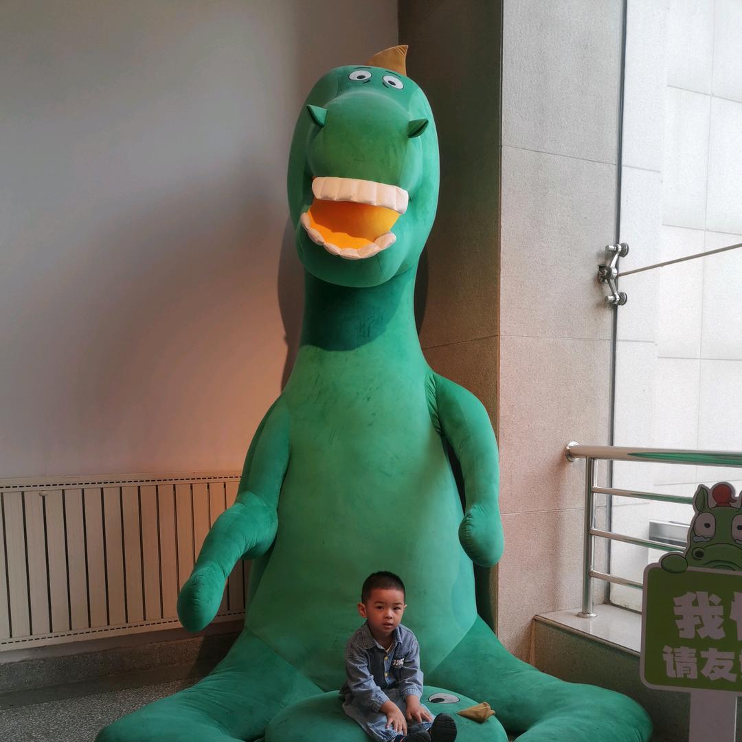 恐龙扛腿