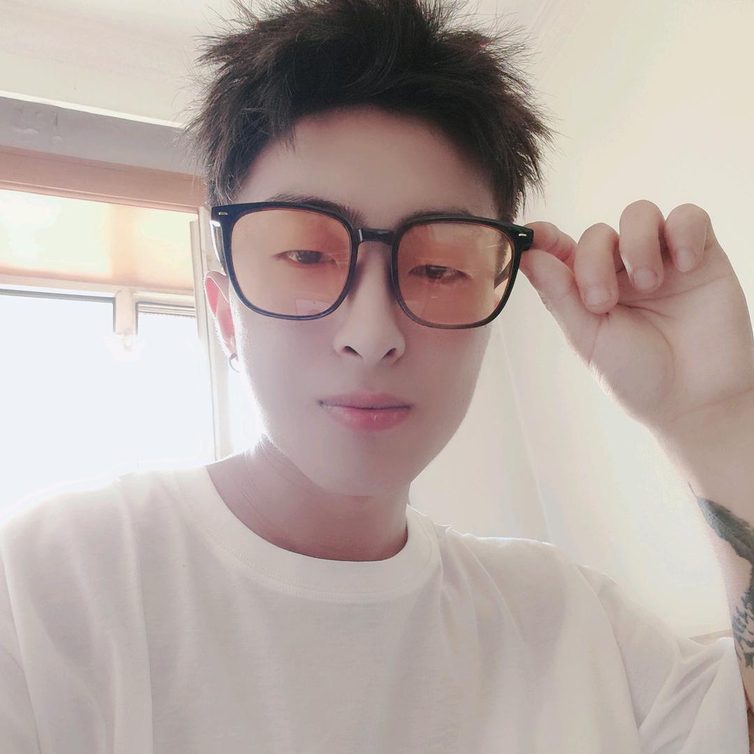 一笑而过.