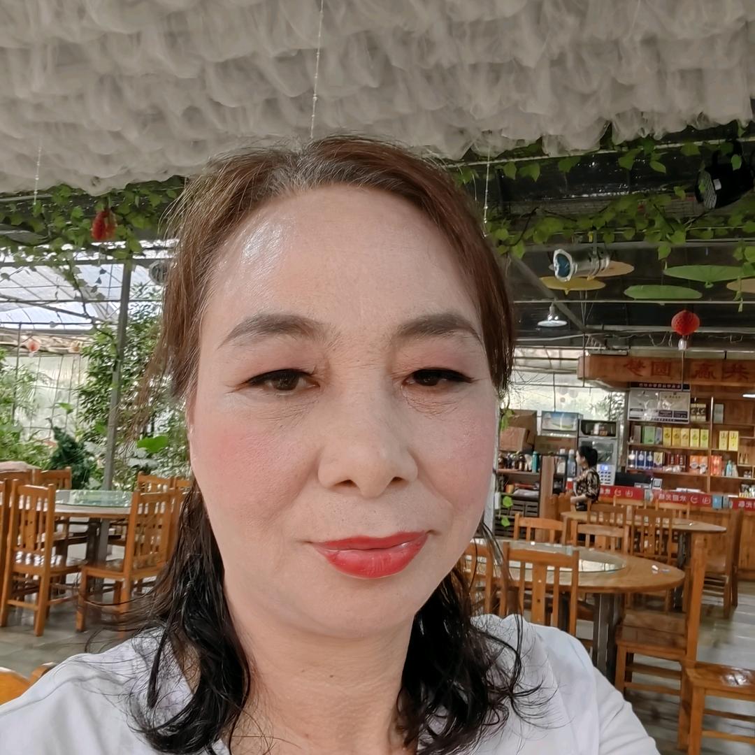 英之芬