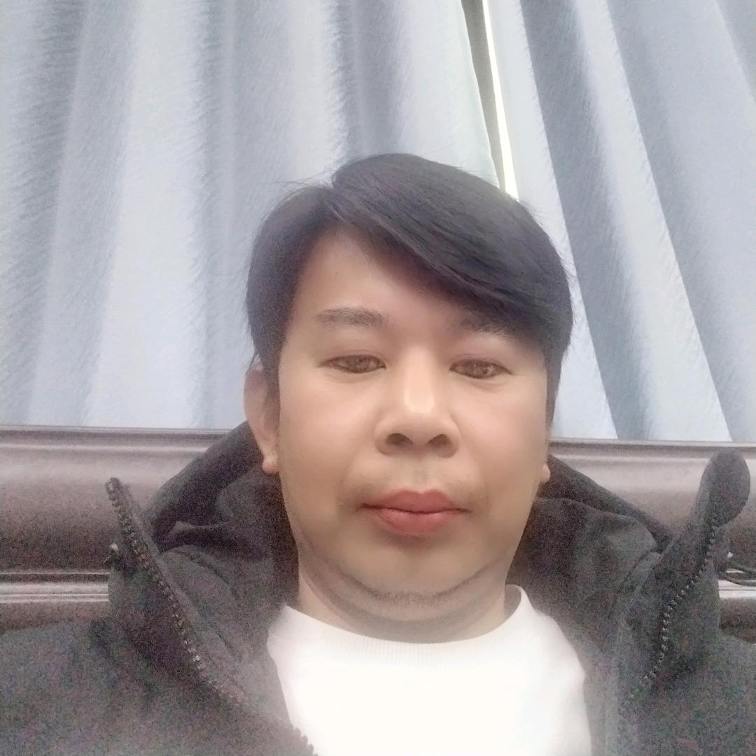 宏