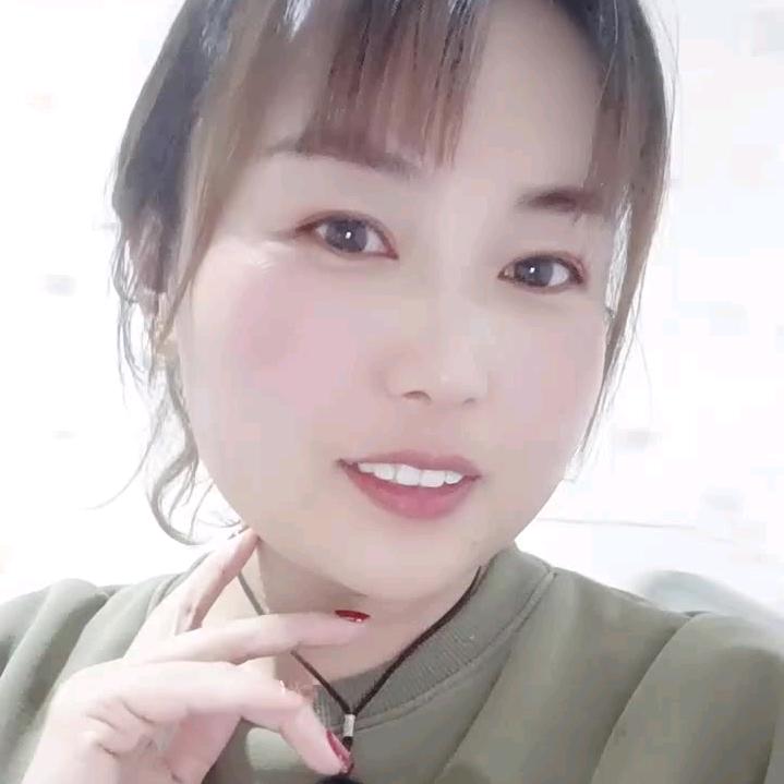 顾记潮牌服饰