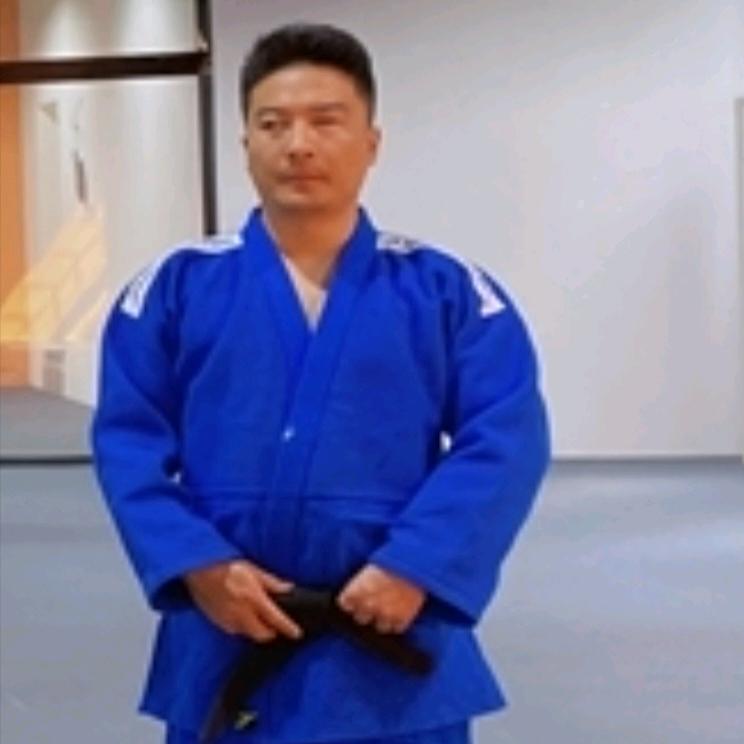 伶俐鲜肉平价直销点