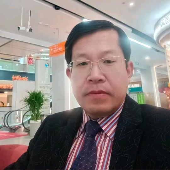 王国强