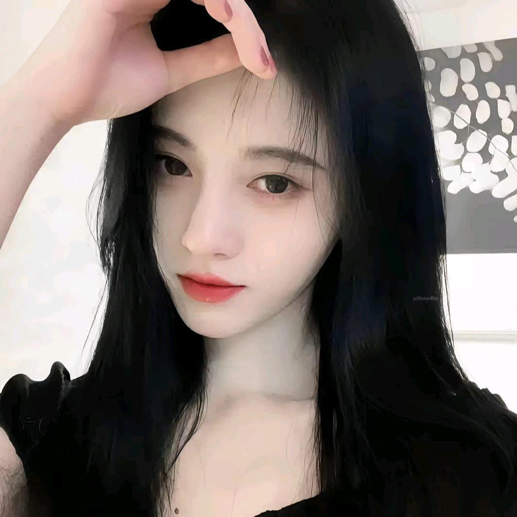 -^橘婧莹.ɞ🍊🦋
