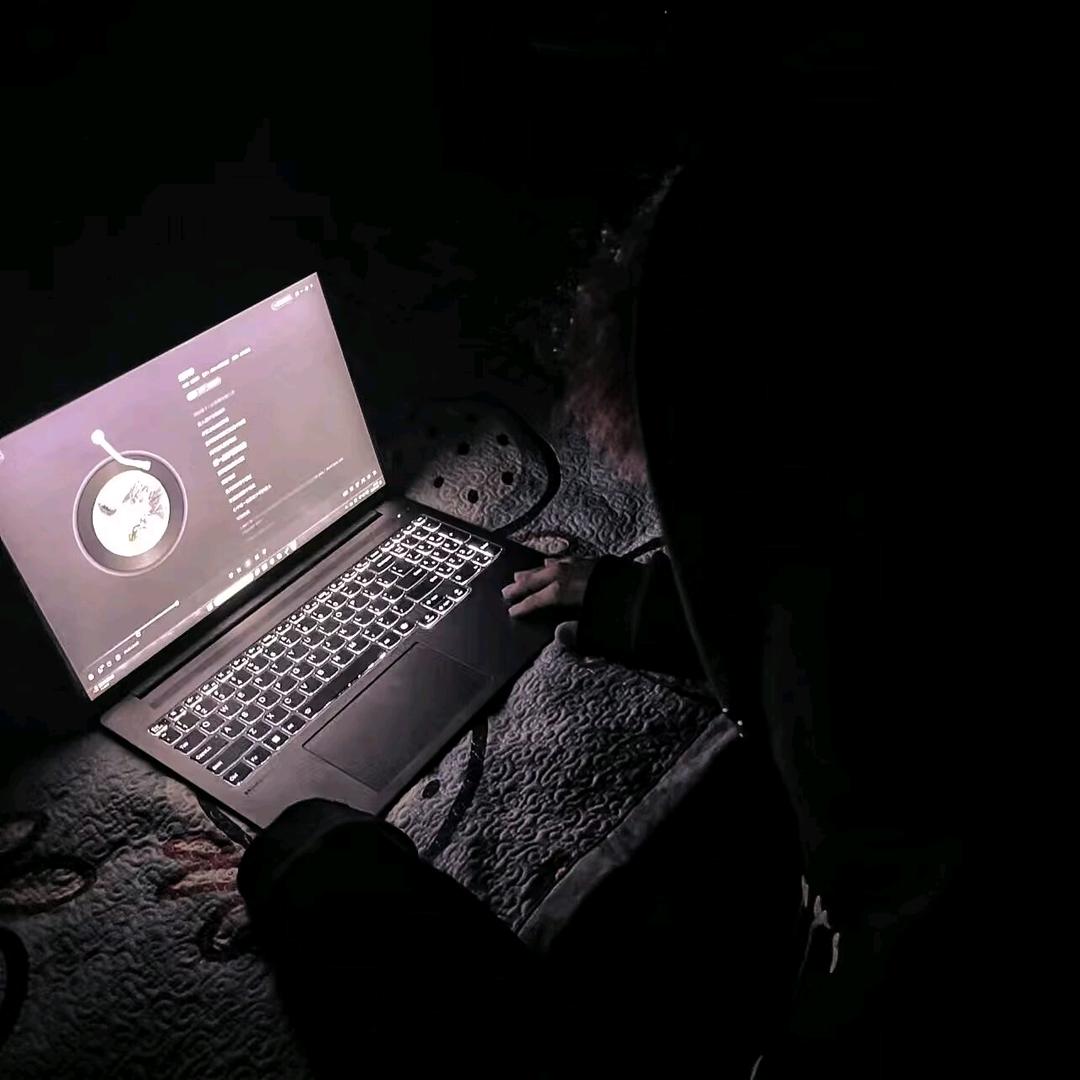 少年的港罗湾