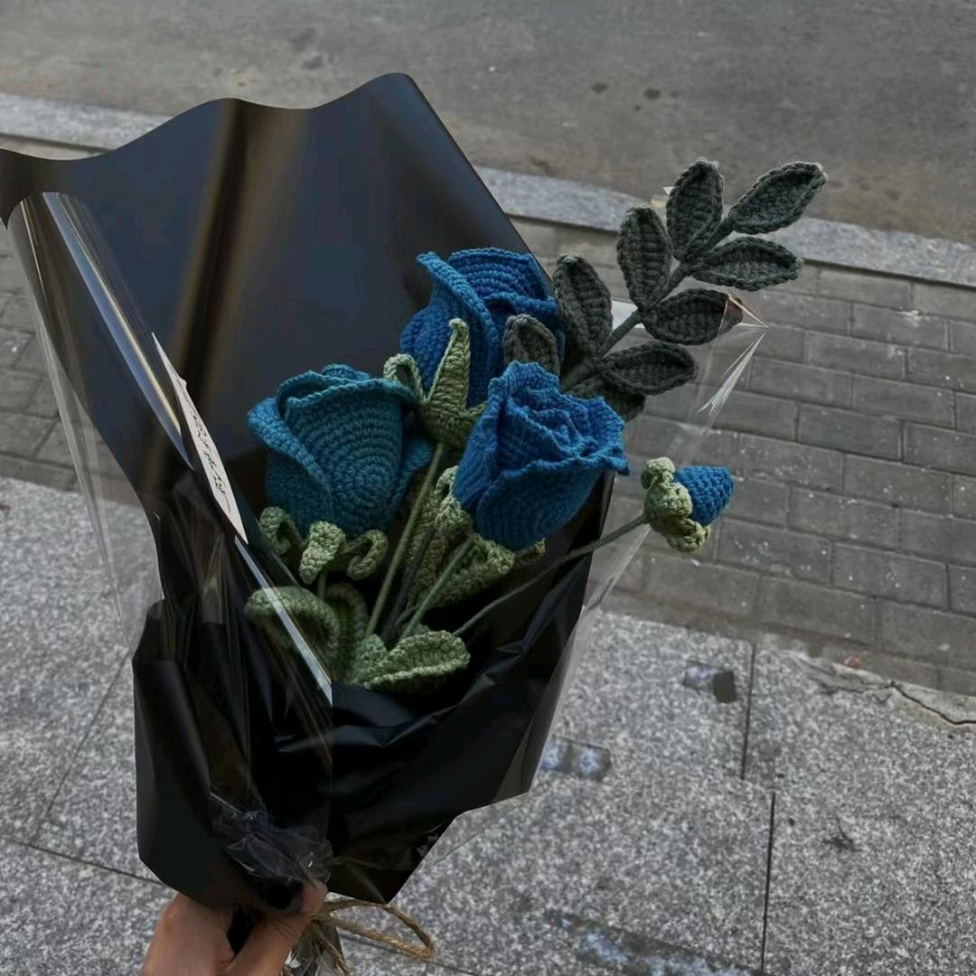 兴义大润发小尾巴童装